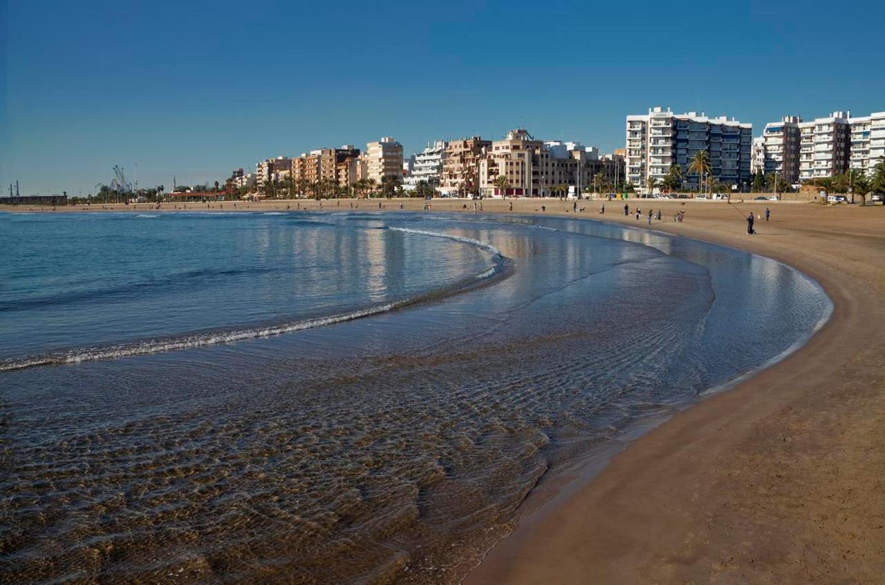 Uim Mediterraneo Poeta 4 Wifi Sagunto Exterior foto